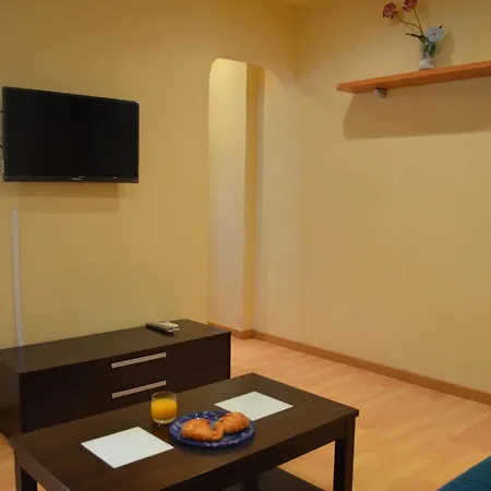 Apartment Bed&Bcn Sant Andreu II Barcelona Exterior photo